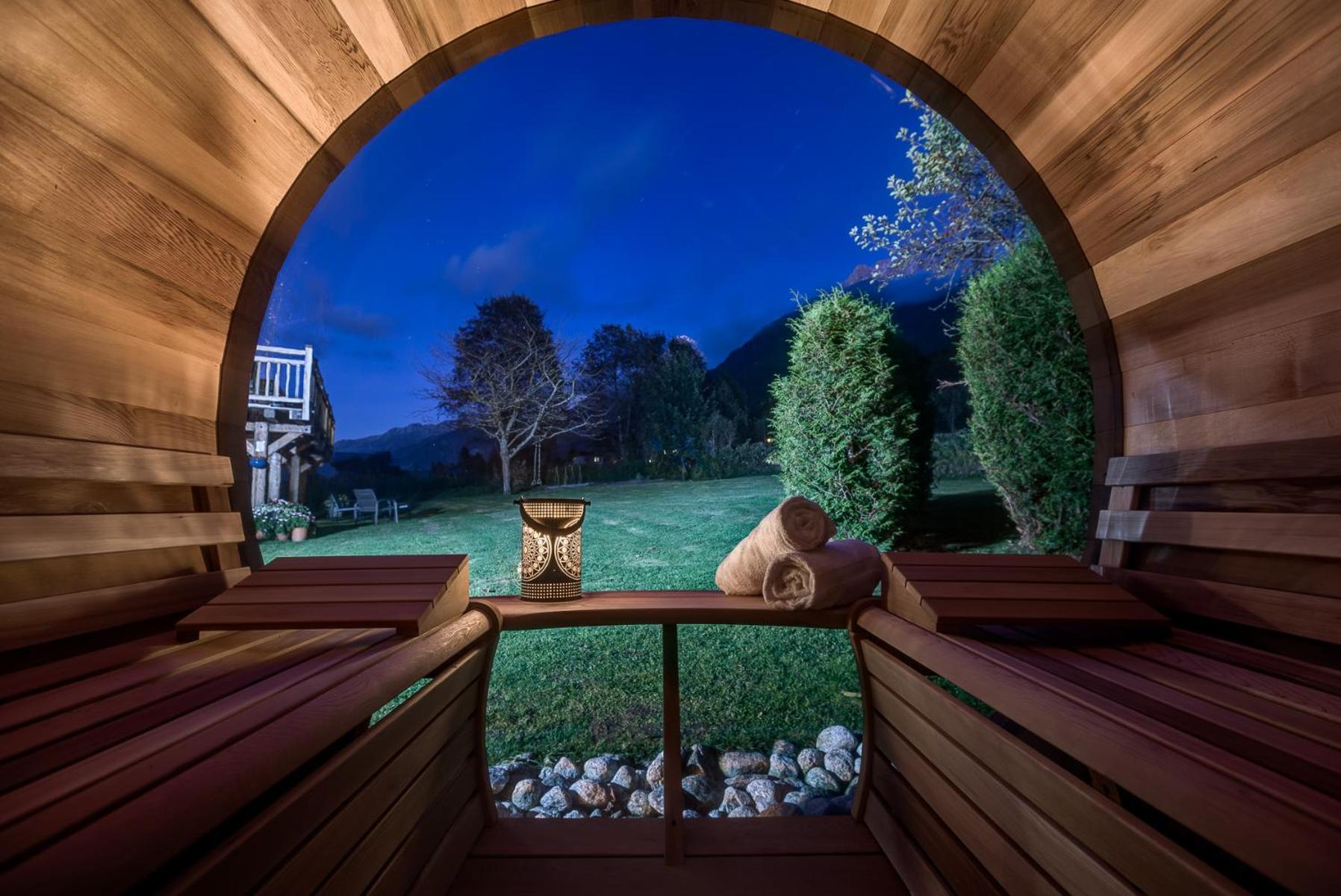 Tiki Lodge - Hot Tub & Sauna Chamonix Ngoại thất bức ảnh
